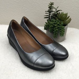 Unstructured by Clark’s pewter leather slip on